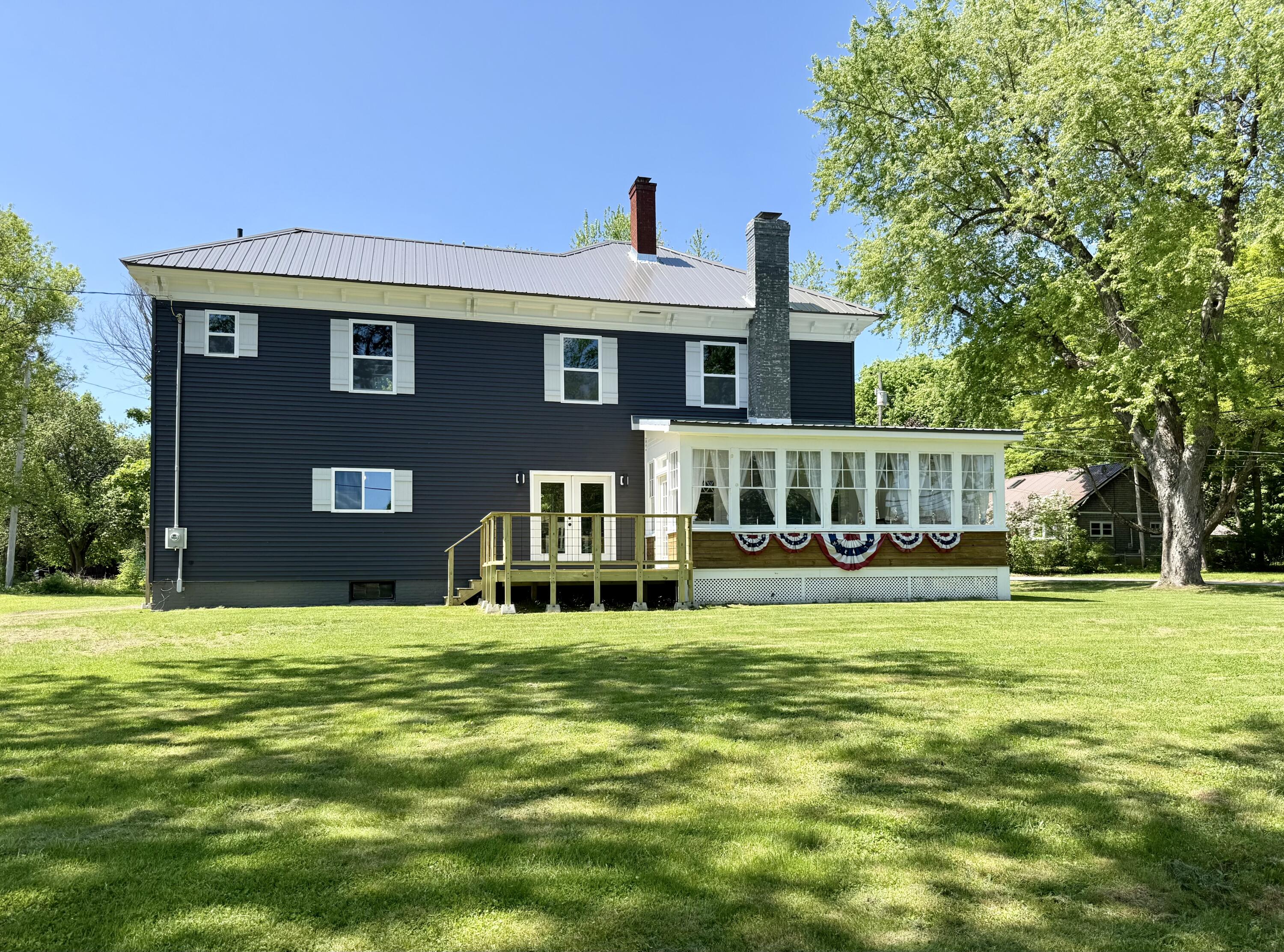 88 Union Street Calais ME 04619