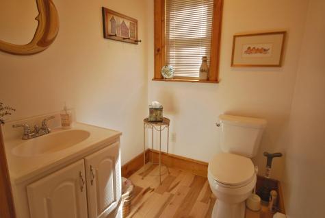 73 Swans Road Raymond ME 04071
