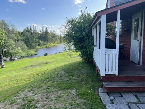 129 E East Boston Road Vinalhaven ME 04863