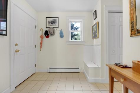 2 Sunnyfield Lane Falmouth ME 04105