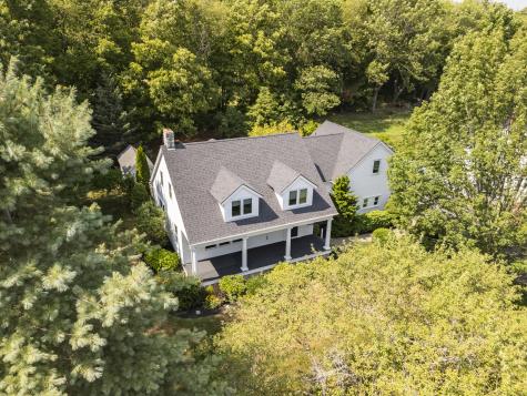 2 Sunnyfield Lane Falmouth ME 04105