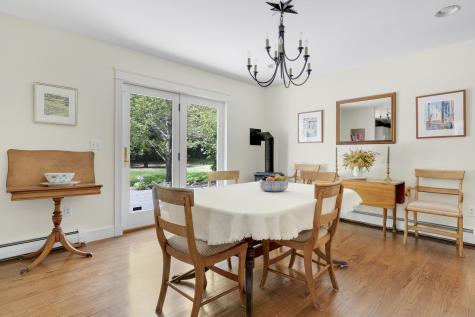 2 Sunnyfield Lane Falmouth ME 04105