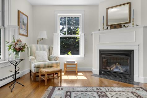 2 Sunnyfield Lane Falmouth ME 04105