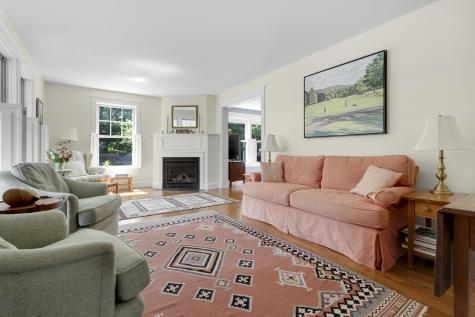 2 Sunnyfield Lane Falmouth ME 04105