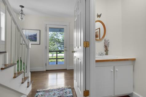 2 Sunnyfield Lane Falmouth ME 04105