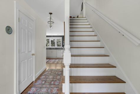 2 Sunnyfield Lane Falmouth ME 04105