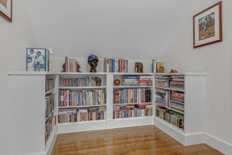 2 Sunnyfield Lane Falmouth ME 04105