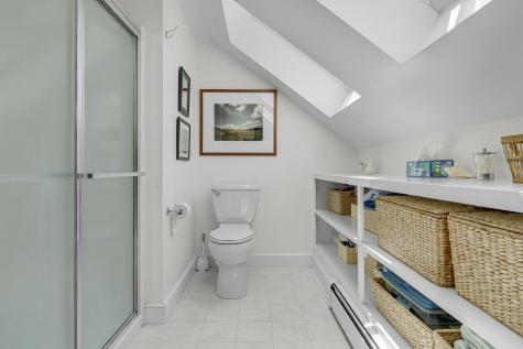 2 Sunnyfield Lane Falmouth ME 04105