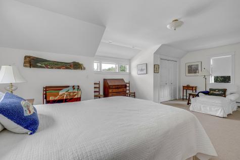 2 Sunnyfield Lane Falmouth ME 04105