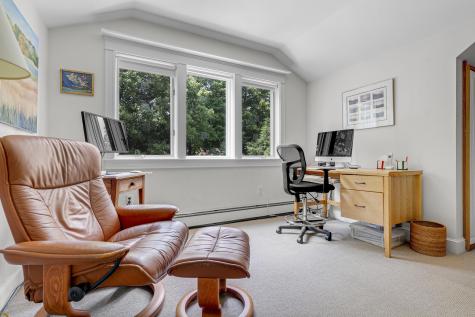 2 Sunnyfield Lane Falmouth ME 04105