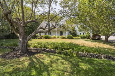 2 Sunnyfield Lane Falmouth ME 04105