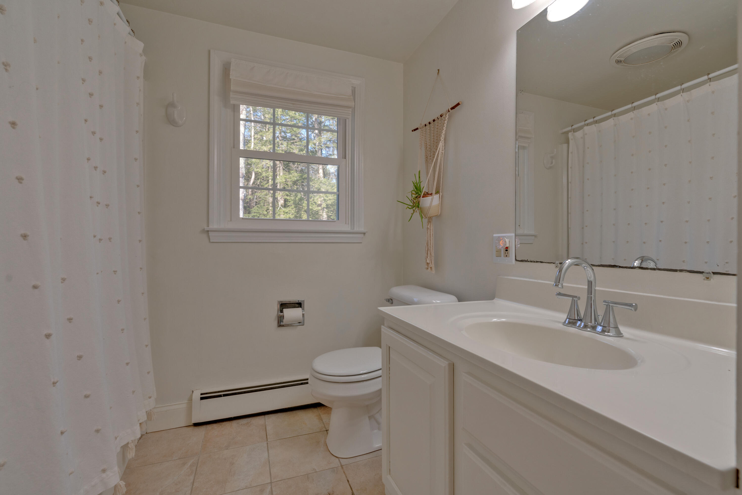 13 Crystal Lane Cumberland ME 04021