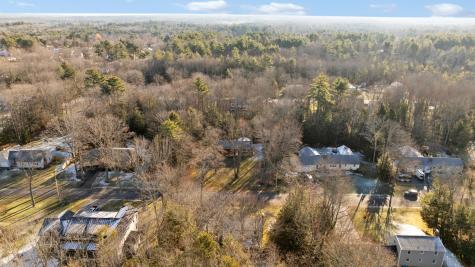 13 Crystal Lane Cumberland ME 04021