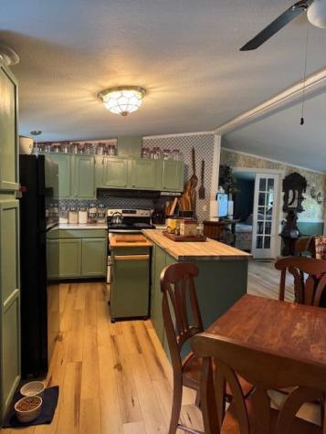 47 Round Stone Road Mount Vernon ME 04352