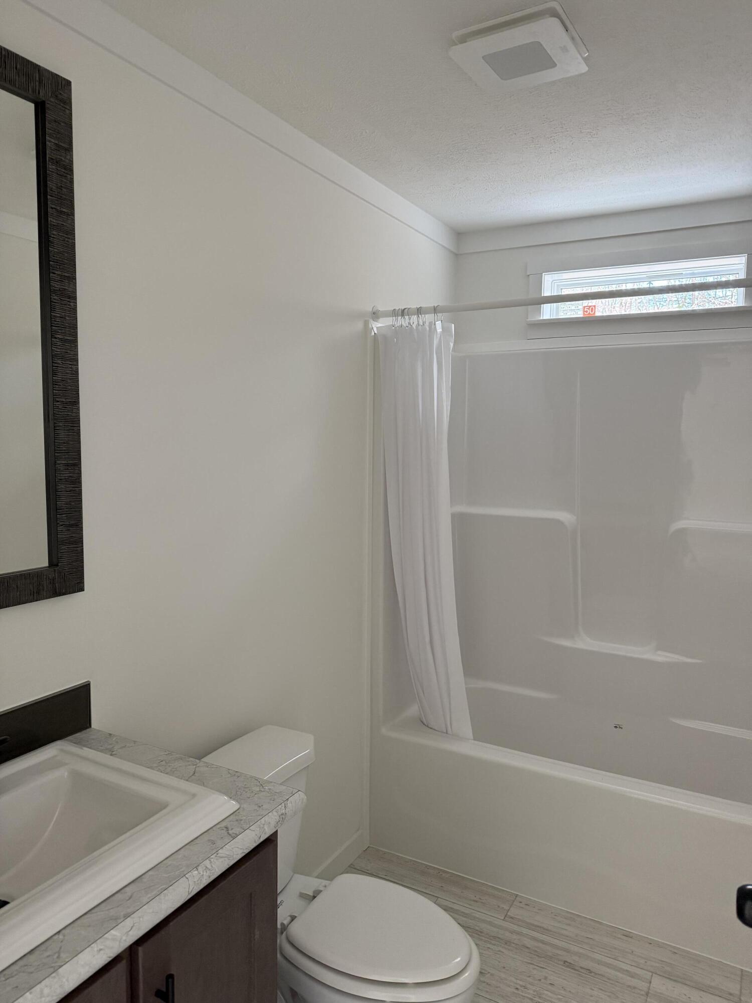 123 Dutch Drive Farmington ME 04938