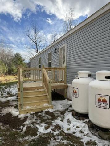 123 Dutch Drive Farmington ME 04938