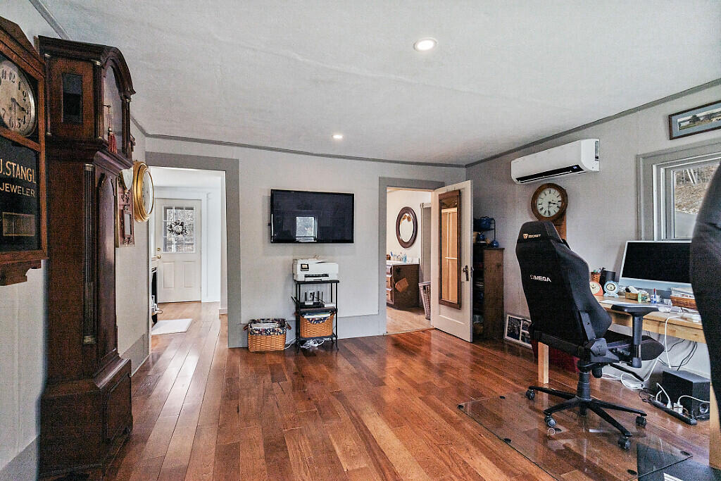 227 Warren Road Pittston ME 04345