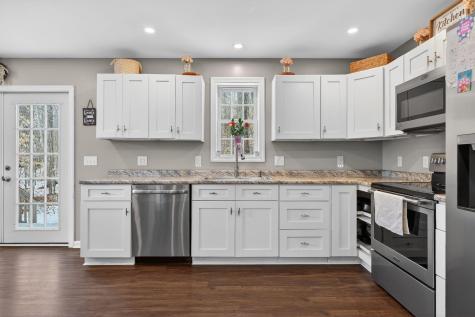 593 Pequawket Trail Baldwin ME 04091