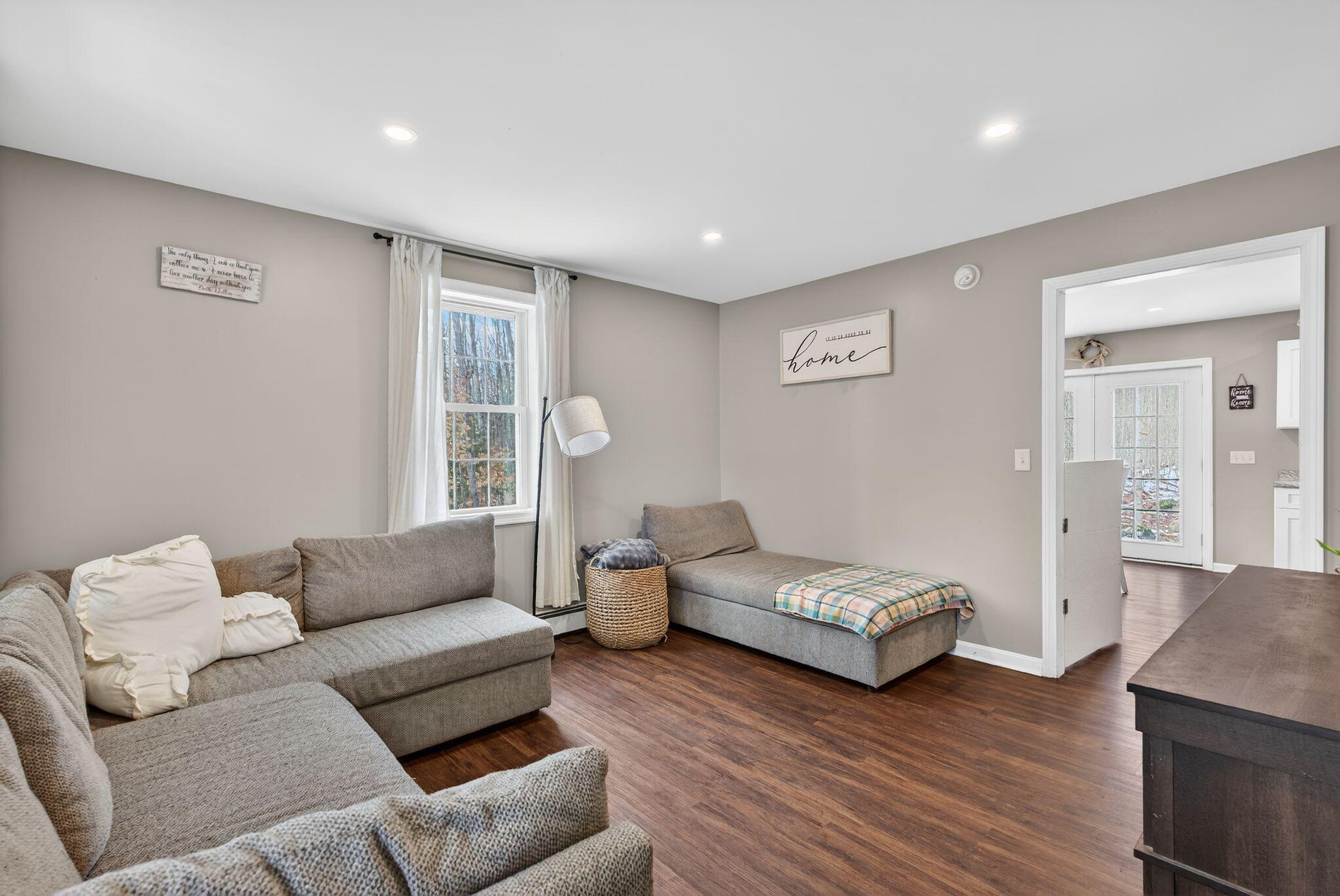 593 Pequawket Trail Baldwin ME 04091