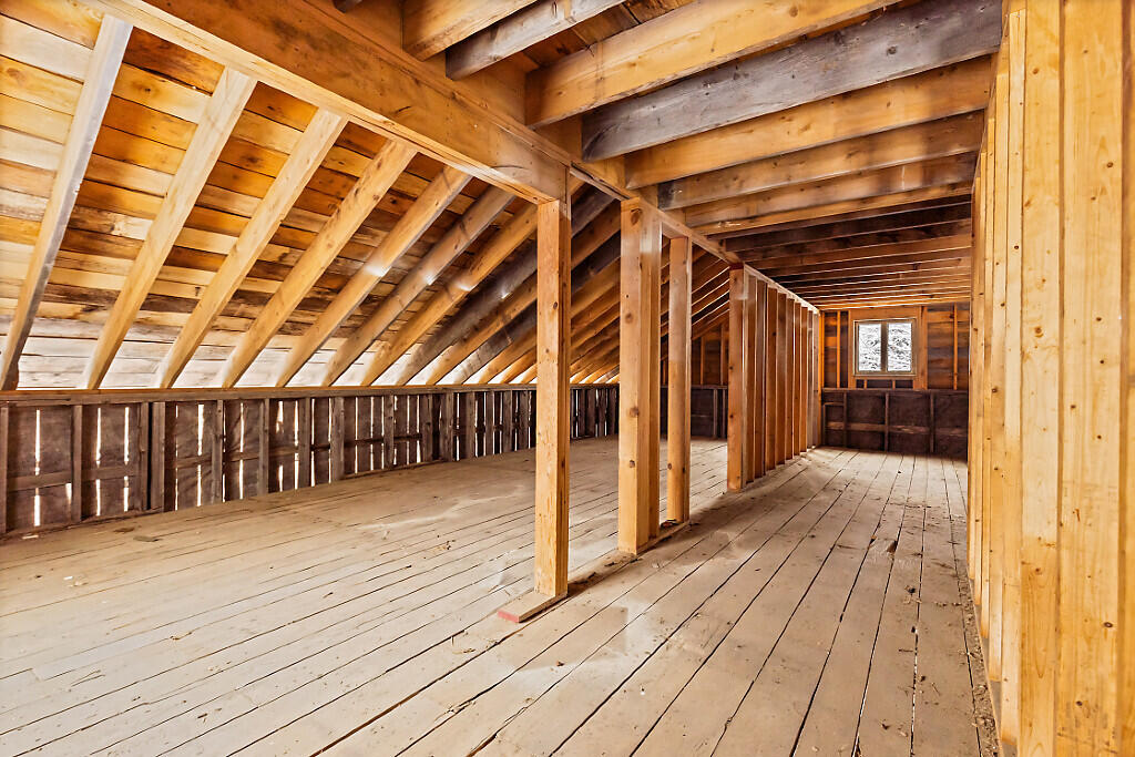 1194 Mercer Road Mercer ME 04957