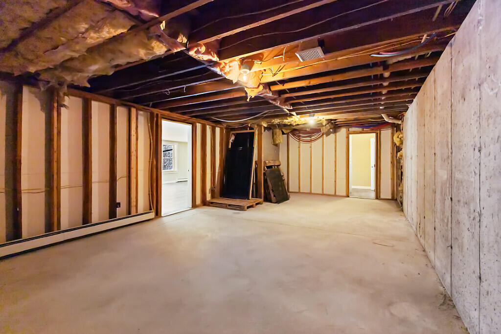 1194 Mercer Road Mercer ME 04957