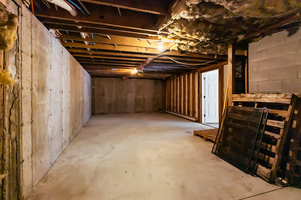 1194 Mercer Road Mercer ME 04957