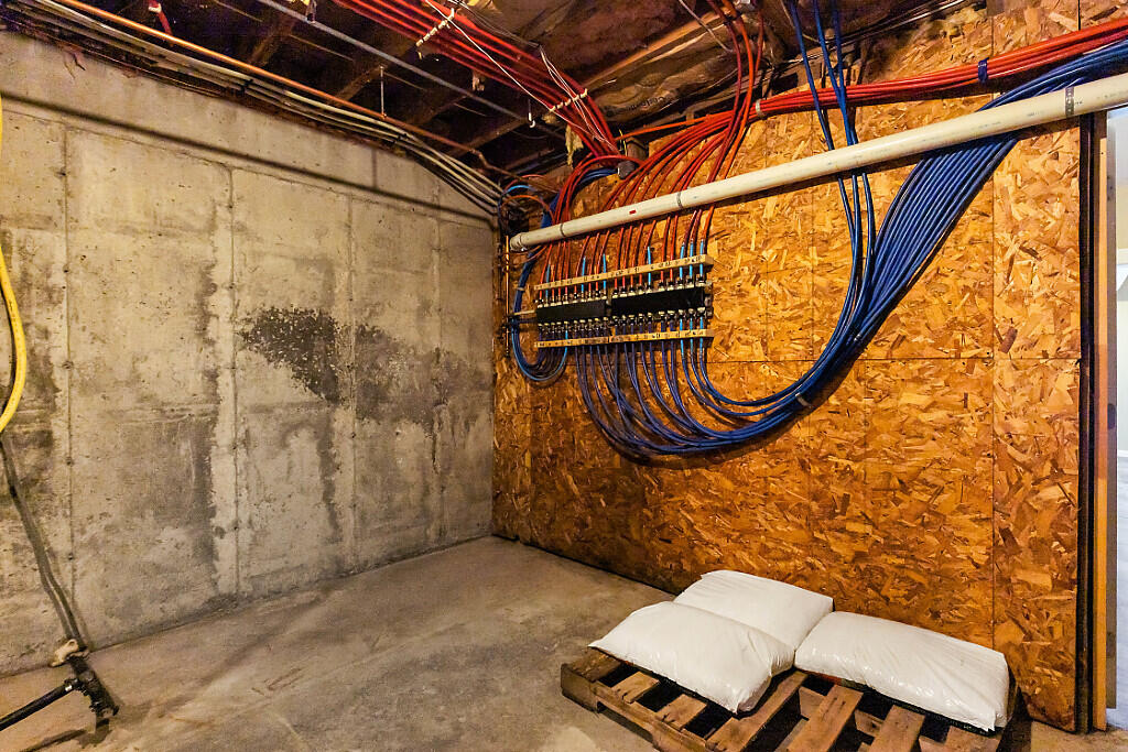 1194 Mercer Road Mercer ME 04957