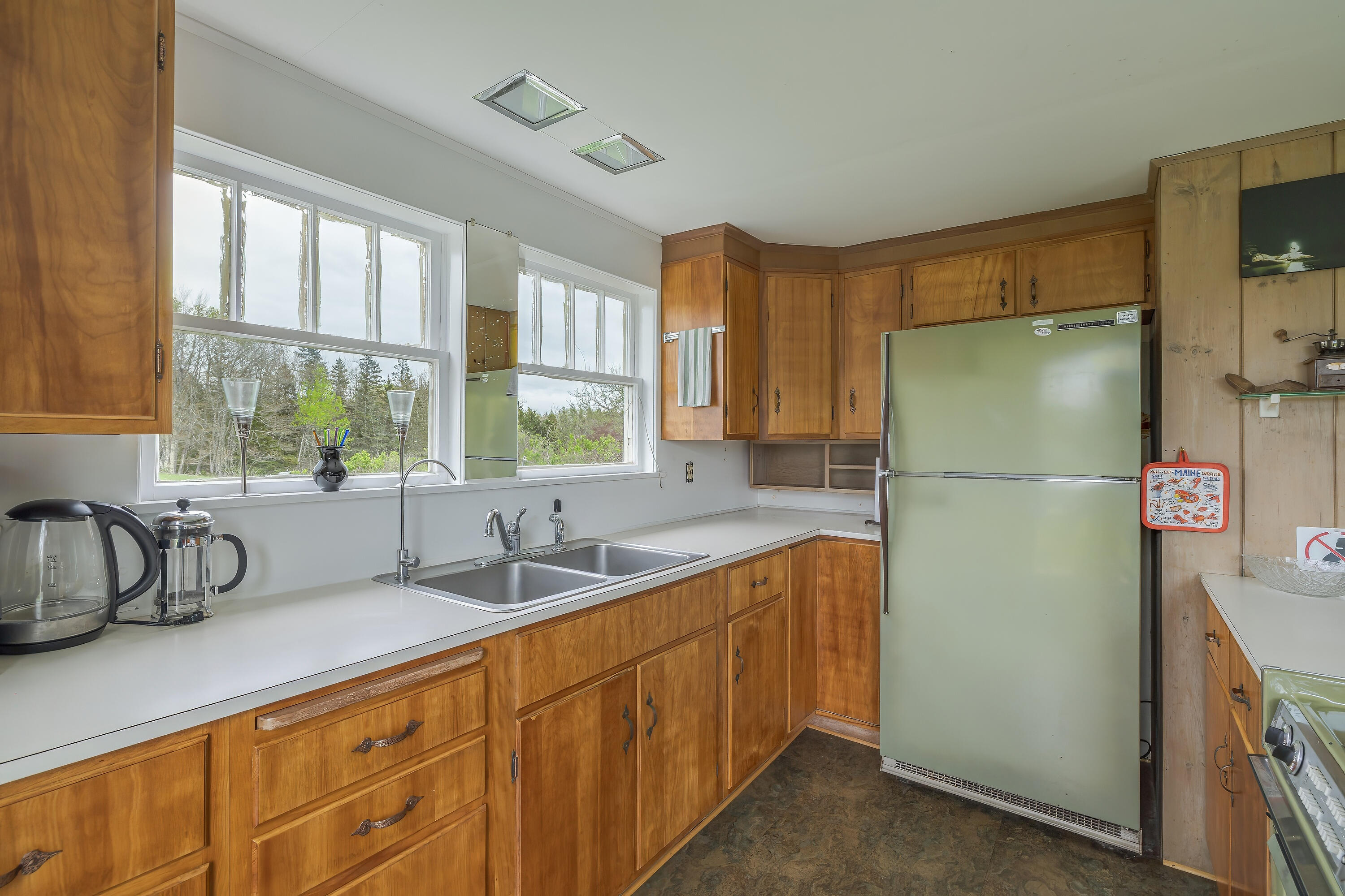 17 Barbour Farm Road Stonington ME 04681