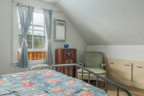 17 Barbour Farm Road Stonington ME 04681