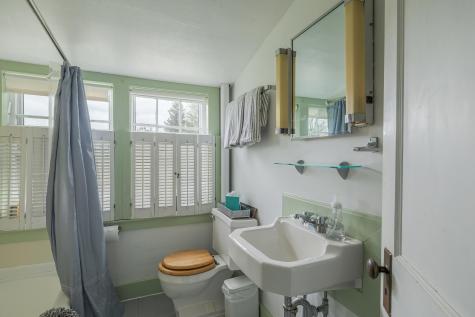17 Barbour Farm Road Stonington ME 04681