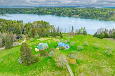 17 Barbour Farm Road Stonington ME 04681
