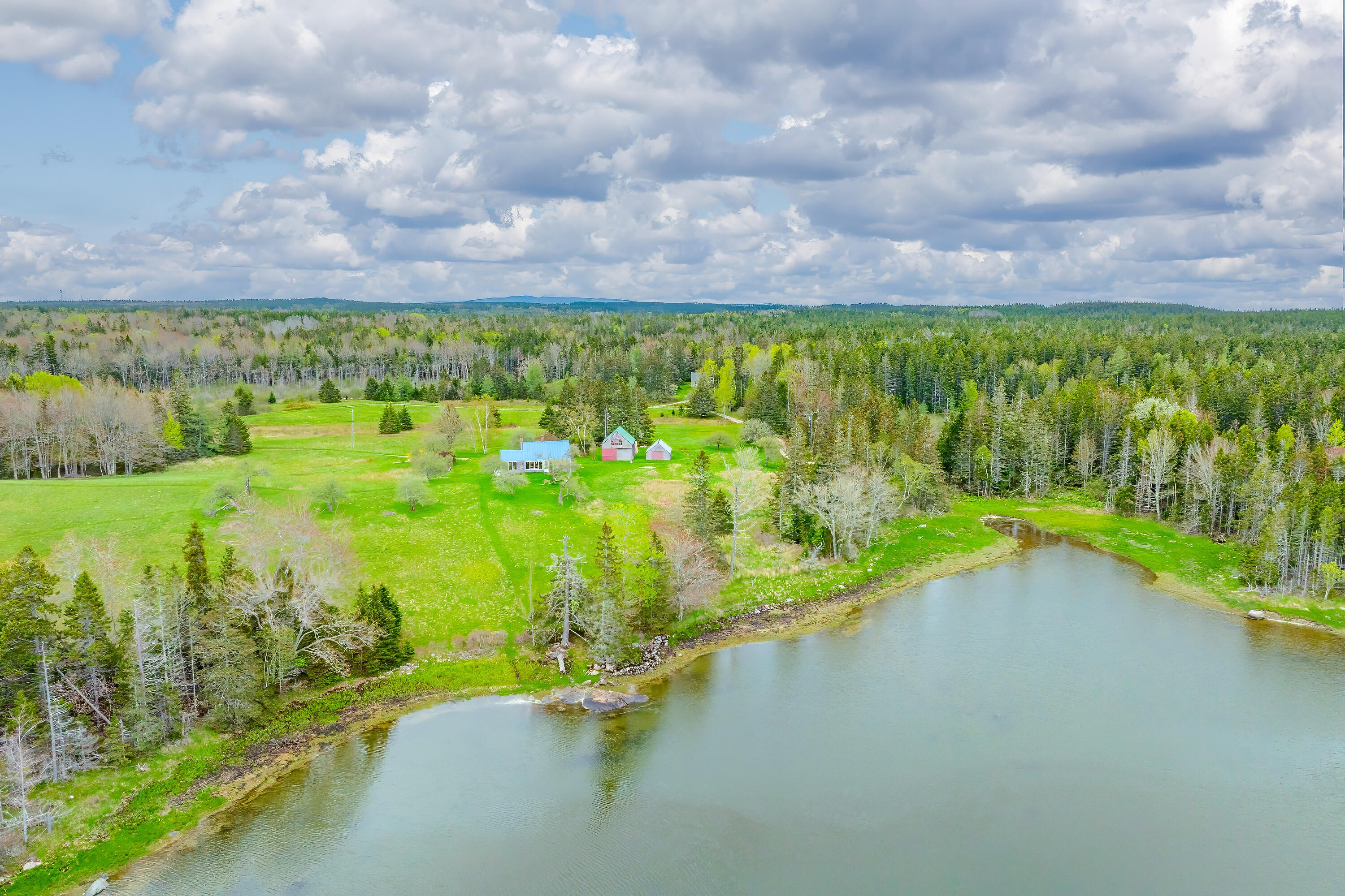 17 Barbour Farm Road Stonington ME 04681