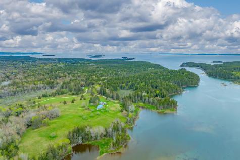 17 Barbour Farm Road Stonington ME 04681