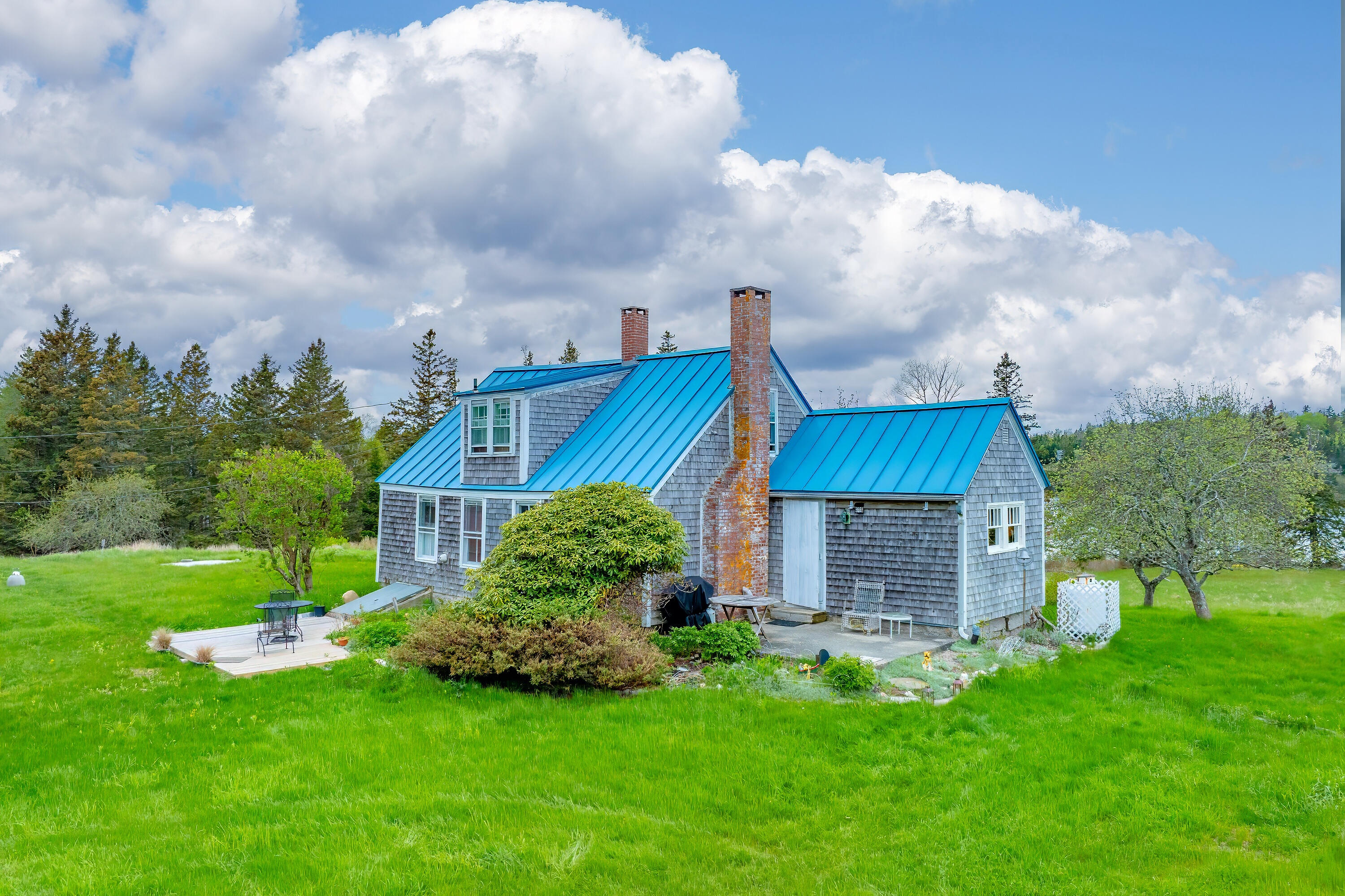17 Barbour Farm Road Stonington ME 04681
