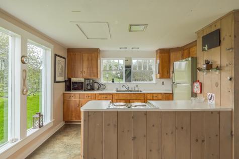 17 Barbour Farm Road Stonington ME 04681
