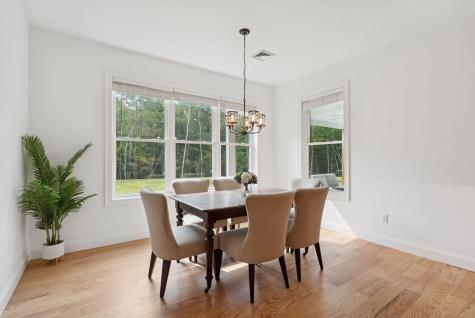 9 Bonita Way Buxton ME 04093