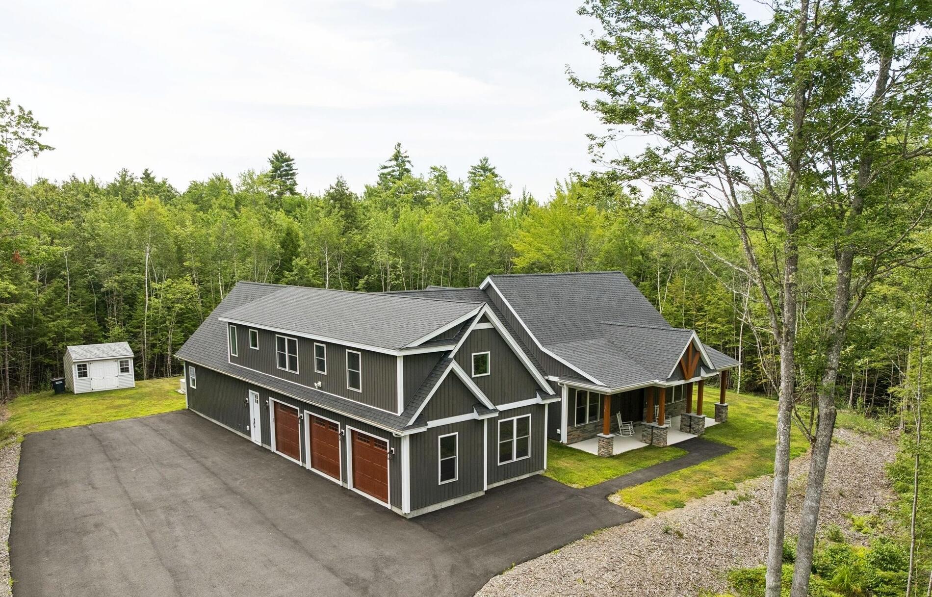 9 Bonita Way Buxton ME 04093