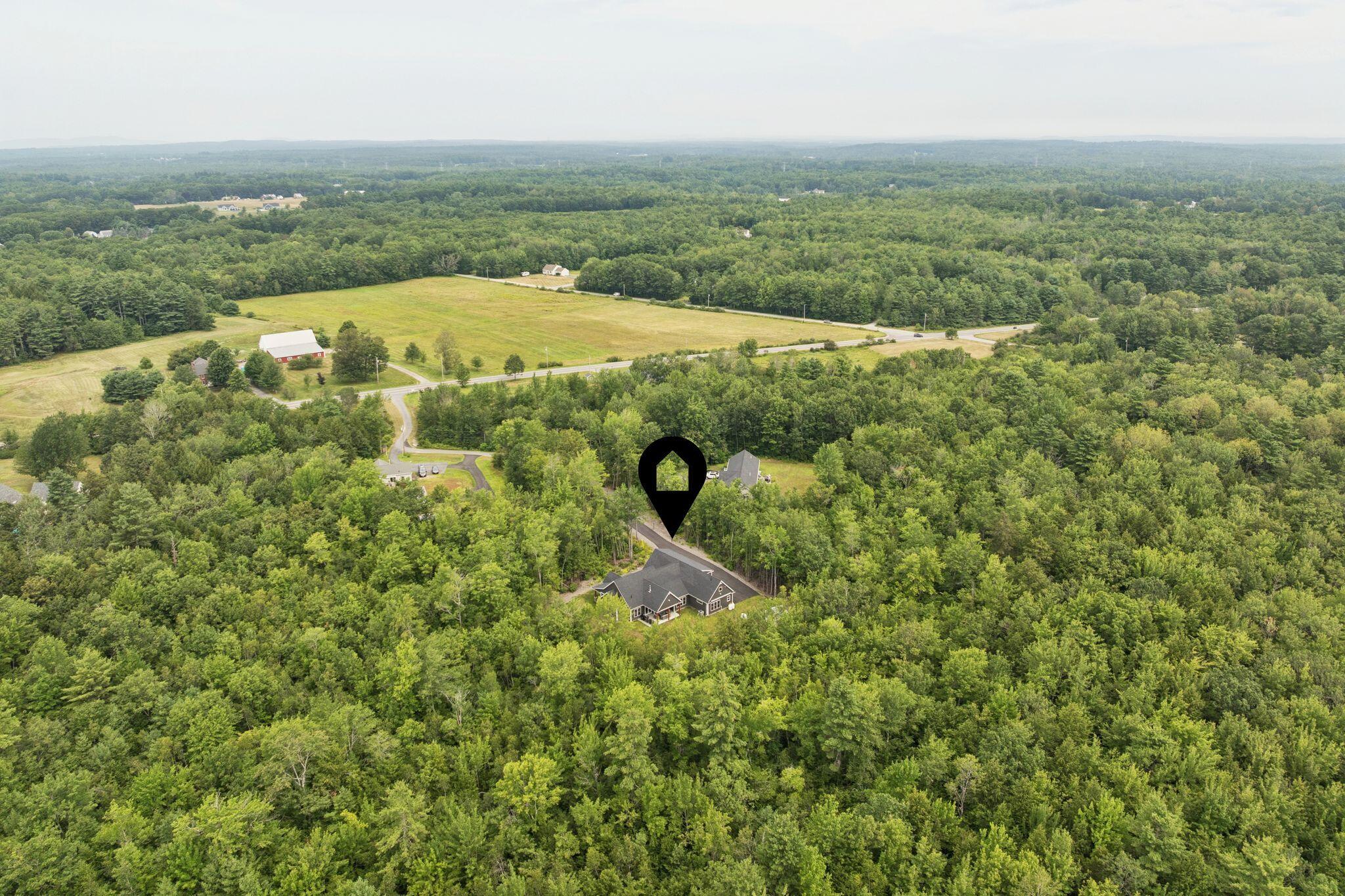 9 Bonita Way Buxton ME 04093