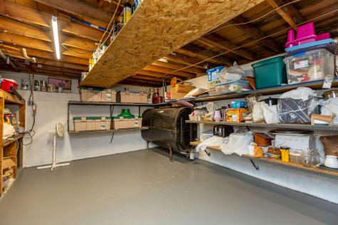 176 Pond Road Lewiston ME 04240