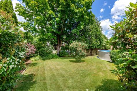176 Pond Road Lewiston ME 04240