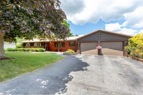 176 Pond Road Lewiston ME 04240