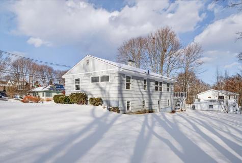7 Wabun Road Cape Elizabeth ME 04107