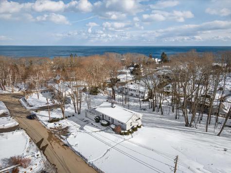 7 Wabun Road Cape Elizabeth ME 04107