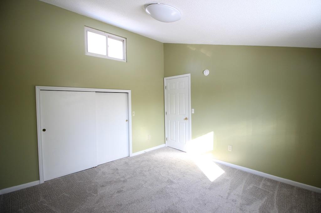 34 Darling Road Hudson ME 04449