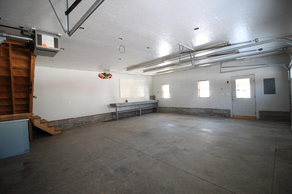 34 Darling Road Hudson ME 04449