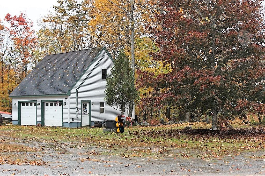 34 Darling Road Hudson ME 04449
