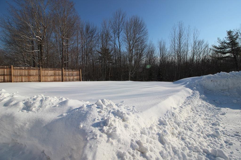 34 Darling Road Hudson ME 04449