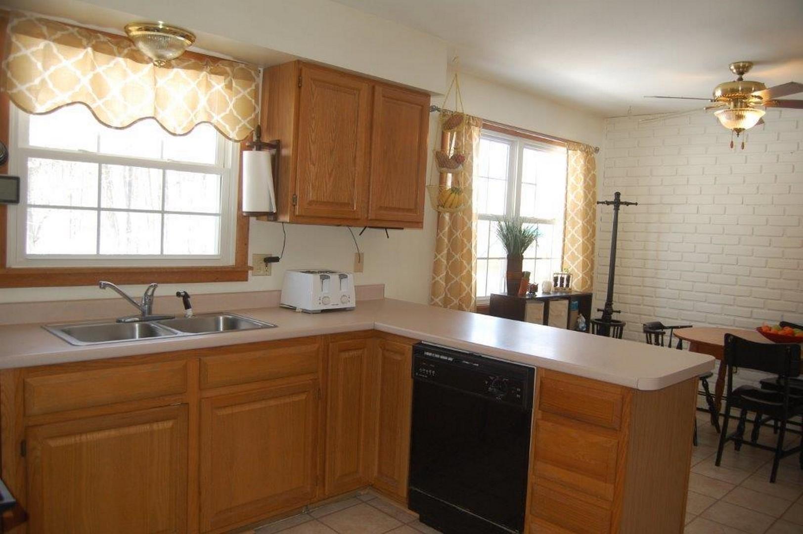 16 Griffin Street Gardiner ME 04345