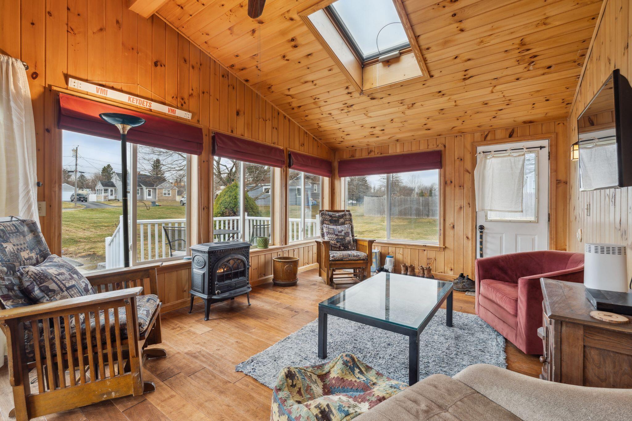 10 Beckett Street Auburn ME 04210