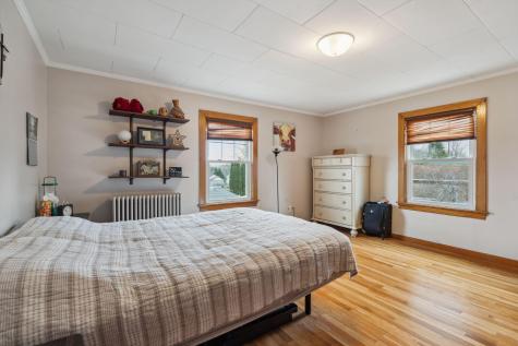 10 Beckett Street Auburn ME 04210